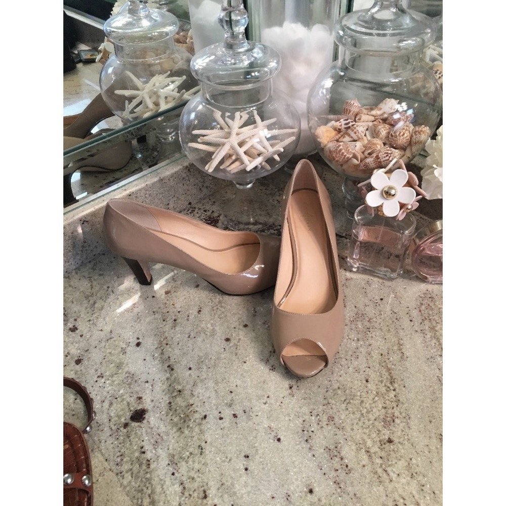 Cole Haan Women Nude Patent Leather Open Toe Dress Pump Heels Size 9 B Beige